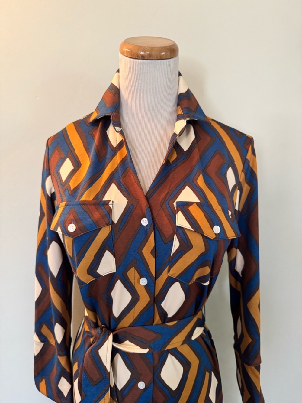 [J. McLaughlin] Brynn Geo Print Shirt Dress – Effortless Classic Sz: XS - Picture 5 of 11